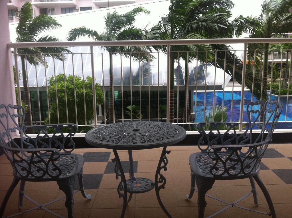 Indah Alam Condo Shah Alam Szoba fotó